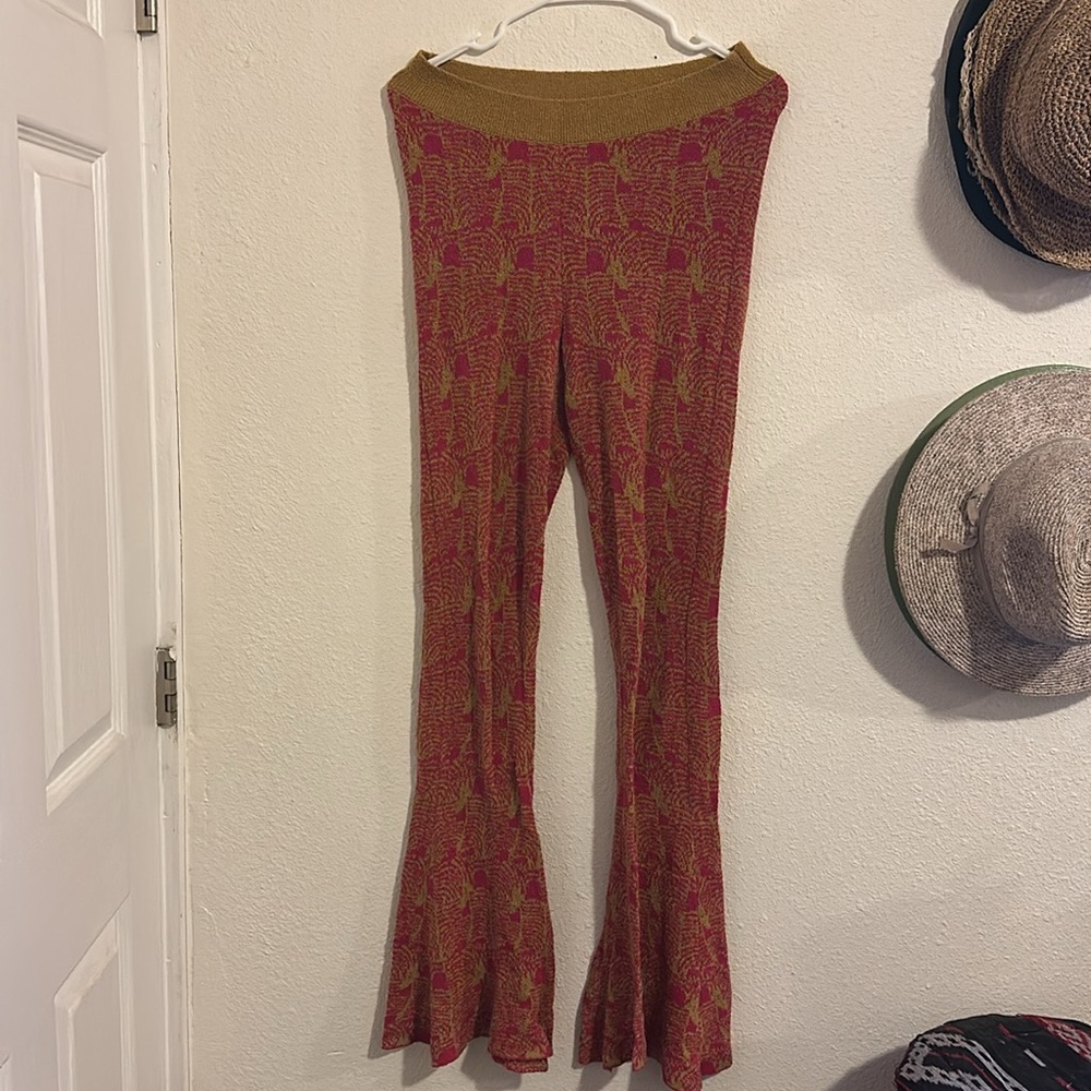 Free People Flare Pink&Gold Pants | Small